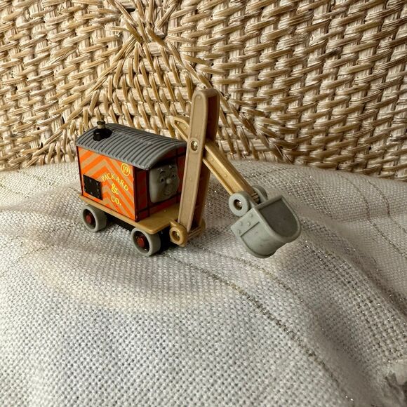 Thomas & Friends NED Steam Shovel - Picture 4 of 6